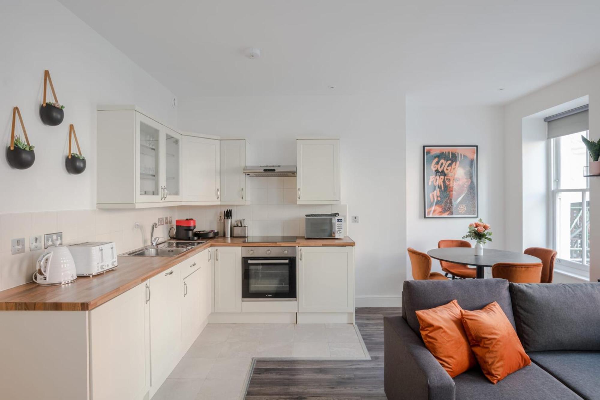 The Flirty Chambers - Fitzrovia - By Frankie Says Apartment London Exterior photo